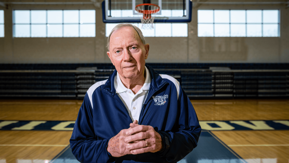 Legendary Iowa High School Girls Basketball Coach Steps Down