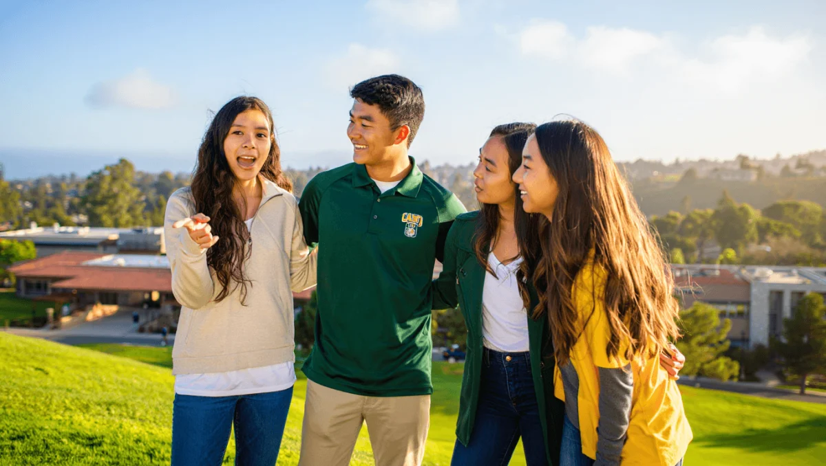 Estudiantes de Cal Poly comparten sus razones para escoger la universidad