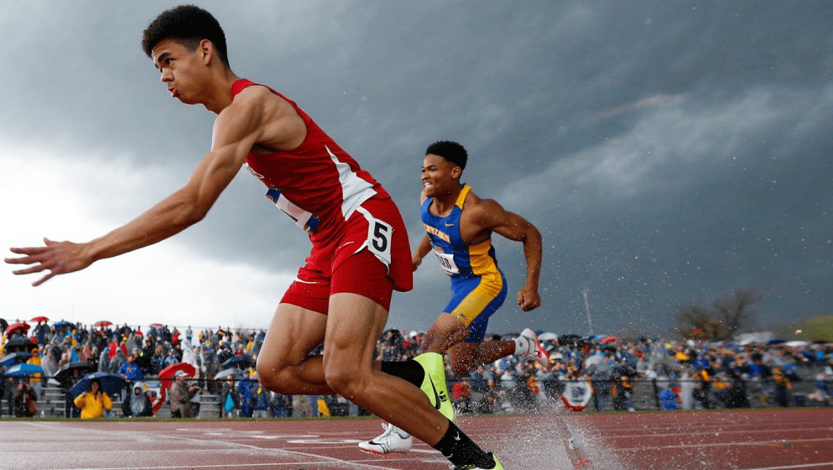 Drake Relays Start With Impressive Wins By Quentin Nauman, Charlee Gall