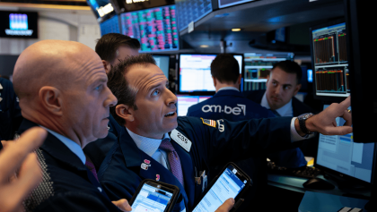US stocks drift near their records as oil prices rise